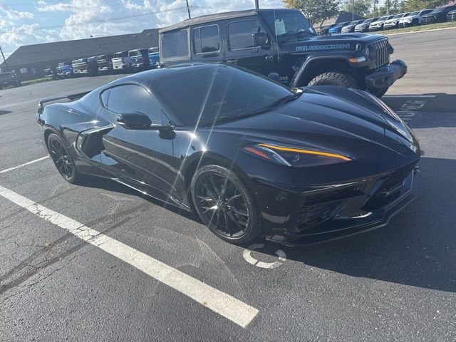 2024 Chevrolet Corvette Stingray 1LT photo 2