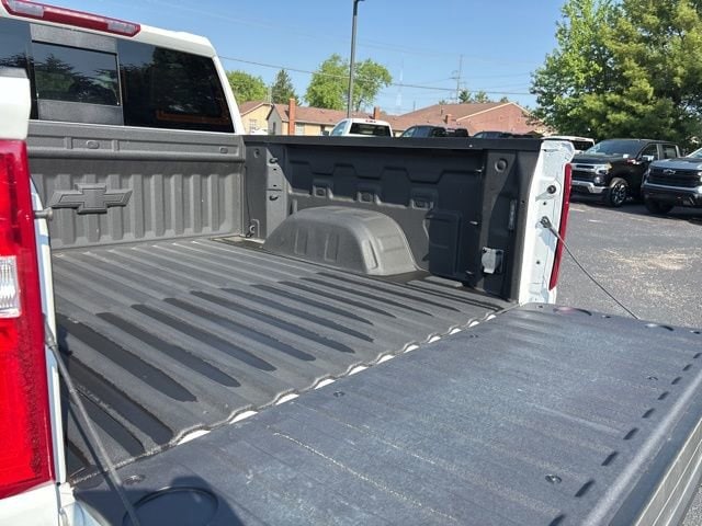 2024 Chevrolet Silverado 1500 RST - Photo 17