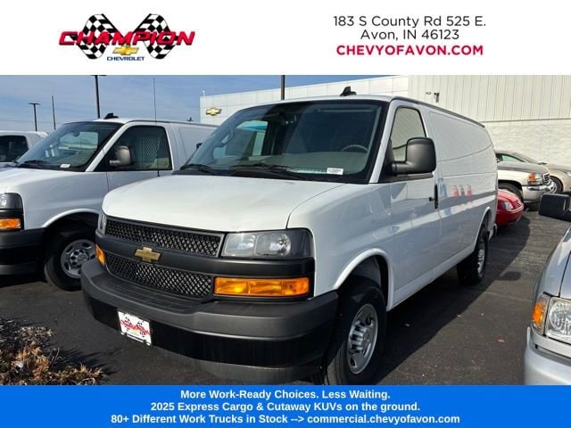 2025 Chevrolet Express Cargo Work Van's photo