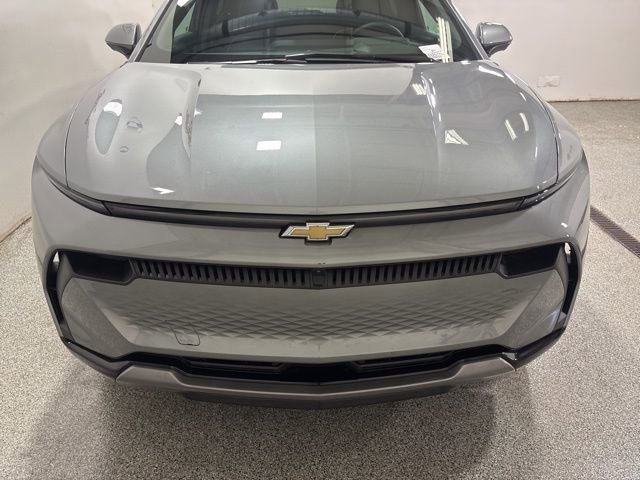 2025 Chevrolet Equinox EV LT - Photo 11