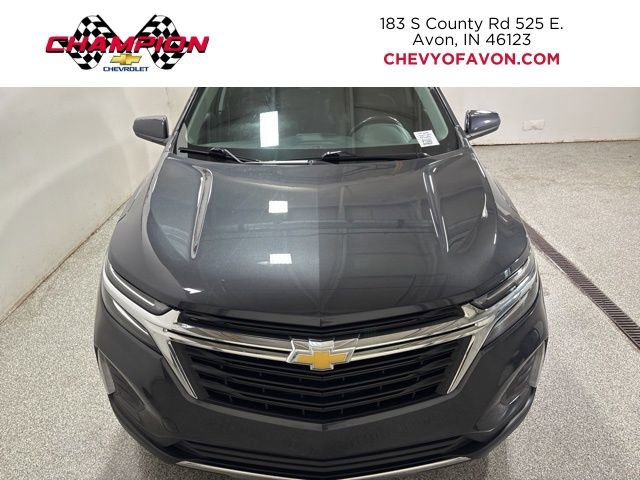 2022 Chevrolet Equinox LT photo 2