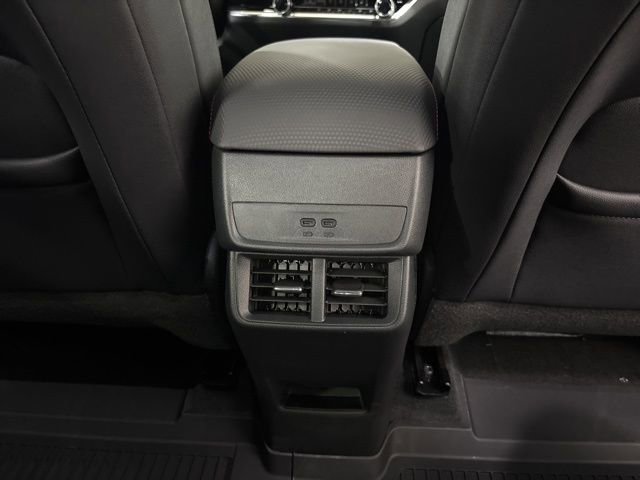2026 Chevrolet Equinox LT - Photo 29