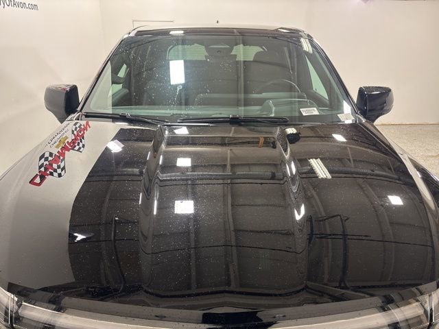 2025 Chevrolet Silverado EV RST photo 2