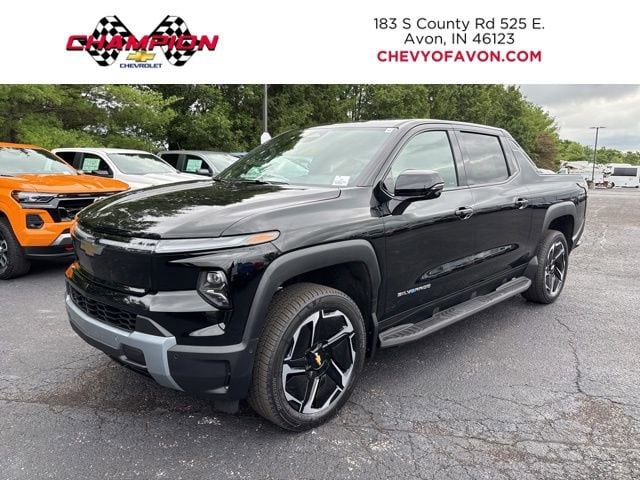 2026 Chevrolet Silverado EV LT's photo