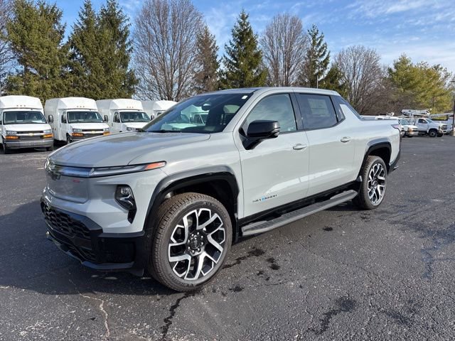 2025 Chevrolet Silverado EV RST - Photo 74