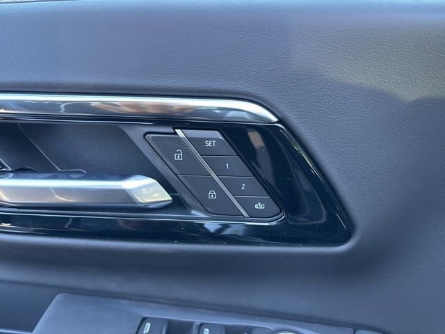 2026 Chevrolet Suburban Premier - Photo 44