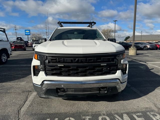 2024 Chevrolet Silverado 1500 photo 3