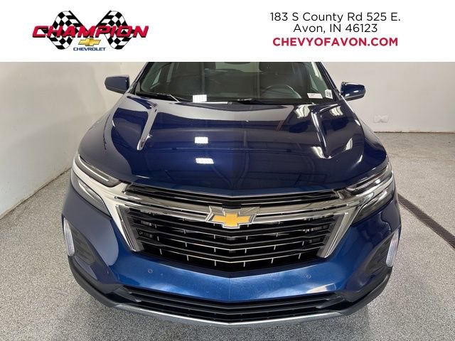 2022 Chevrolet Equinox LT photo 2