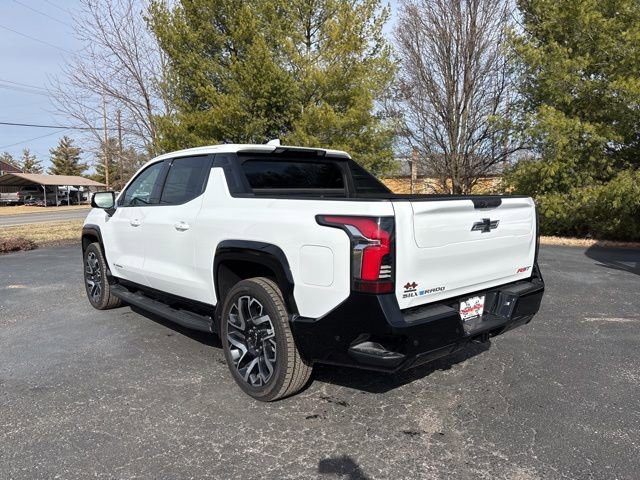 2025 Chevrolet Silverado EV RST - Photo 7