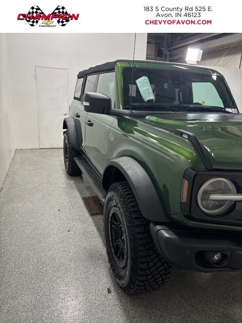 2023 Ford Bronco Wildtrak photo 2