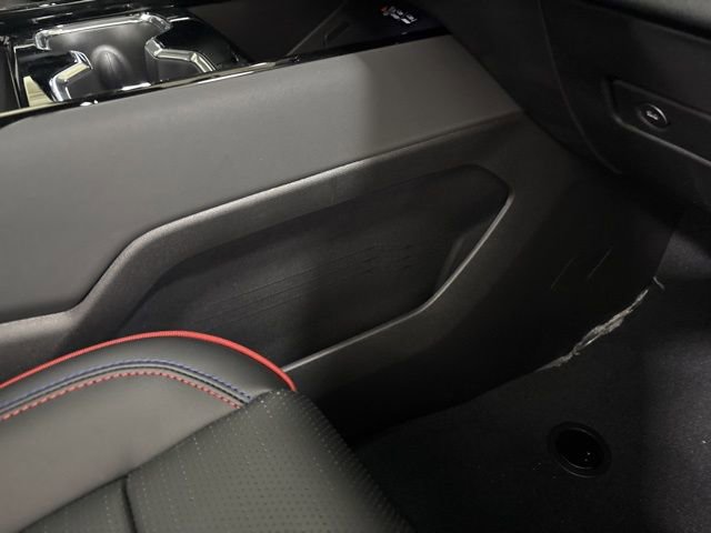 2025 Chevrolet Silverado EV RST - Photo 40