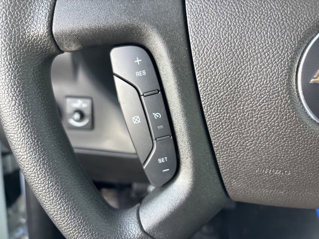 2025 Chevrolet Express Cargo Work Van - Photo 27