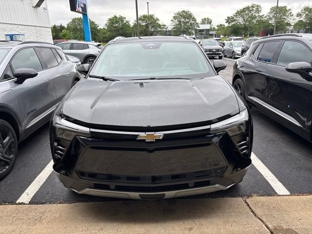 Used 2024 Chevrolet Blazer EV LT with VIN 3GNKDBRJ1RS250249 for sale in Avon, IN