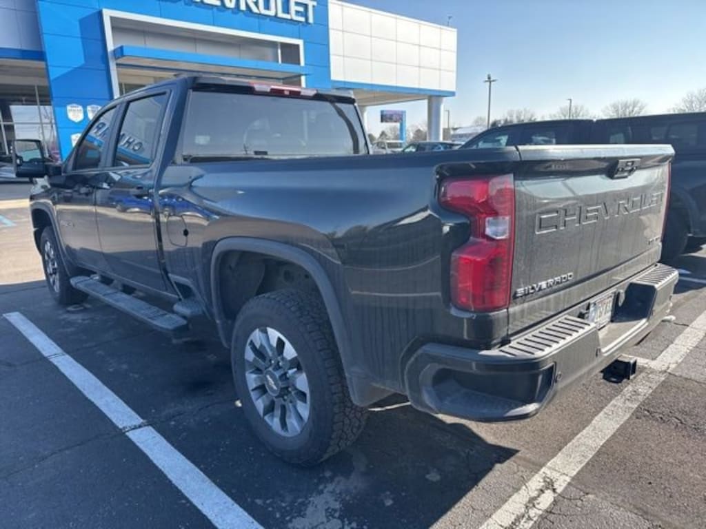 Used 2024 Chevrolet Silverado 2500 HD Custom Truck