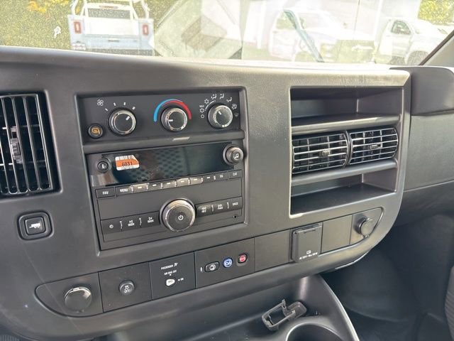 2025 Chevrolet Express Cargo Work Van - Photo 29