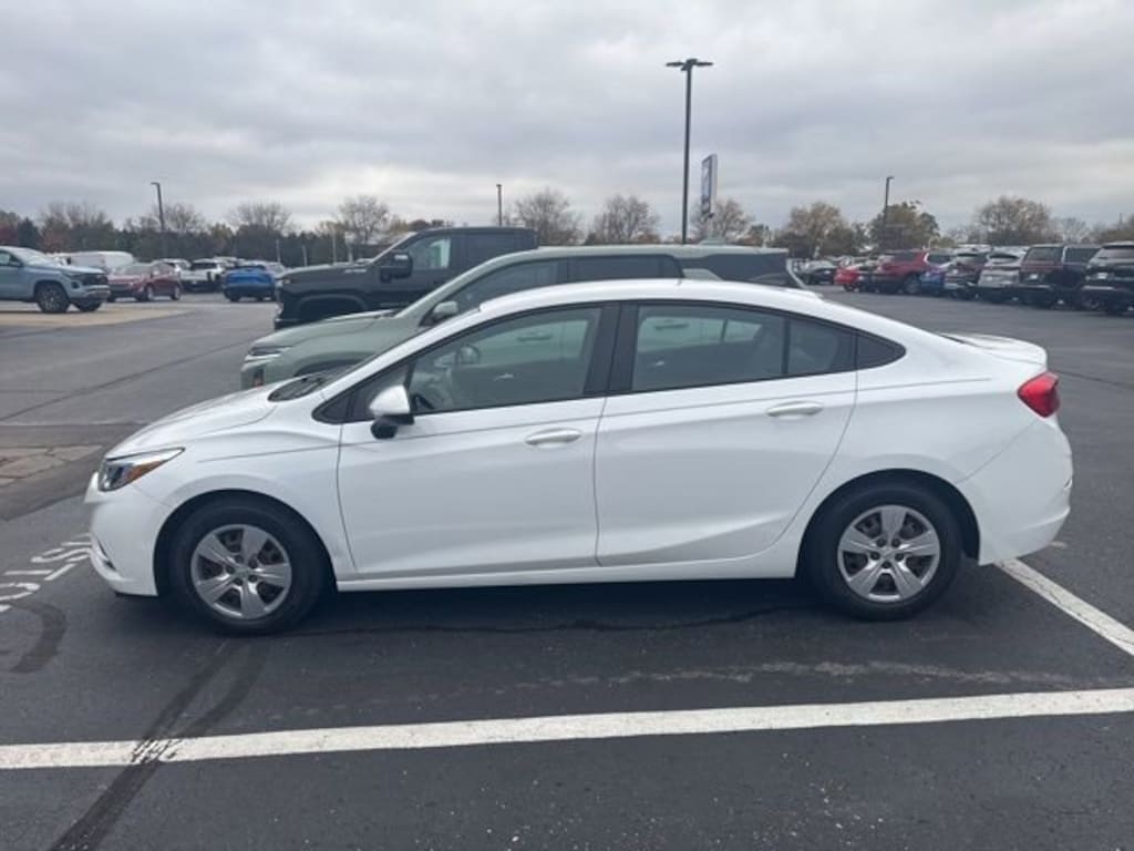 Used 2017 Chevrolet Cruze LS Car