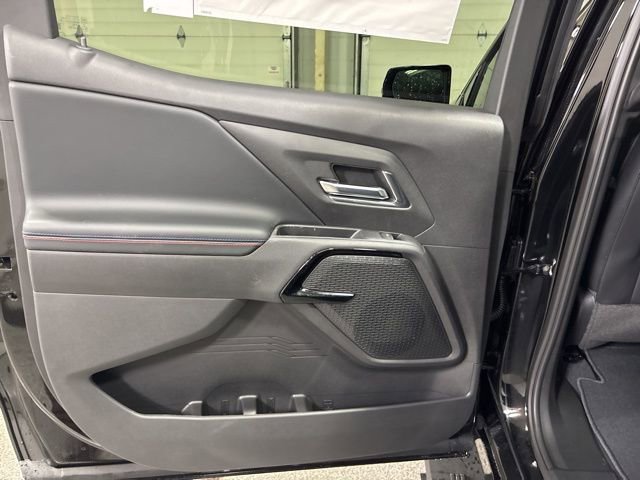 2025 Chevrolet Silverado EV RST - Photo 21