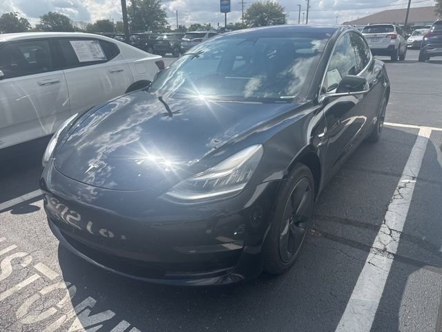 2018 Tesla Model 3 Long Range photo 2