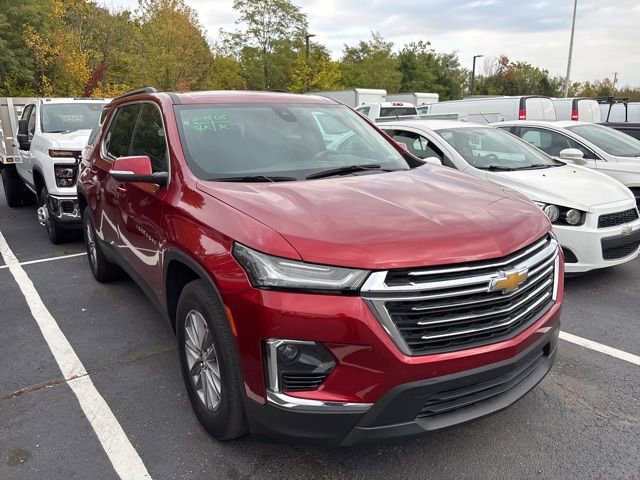 2023 Chevrolet Traverse 1LT photo 2