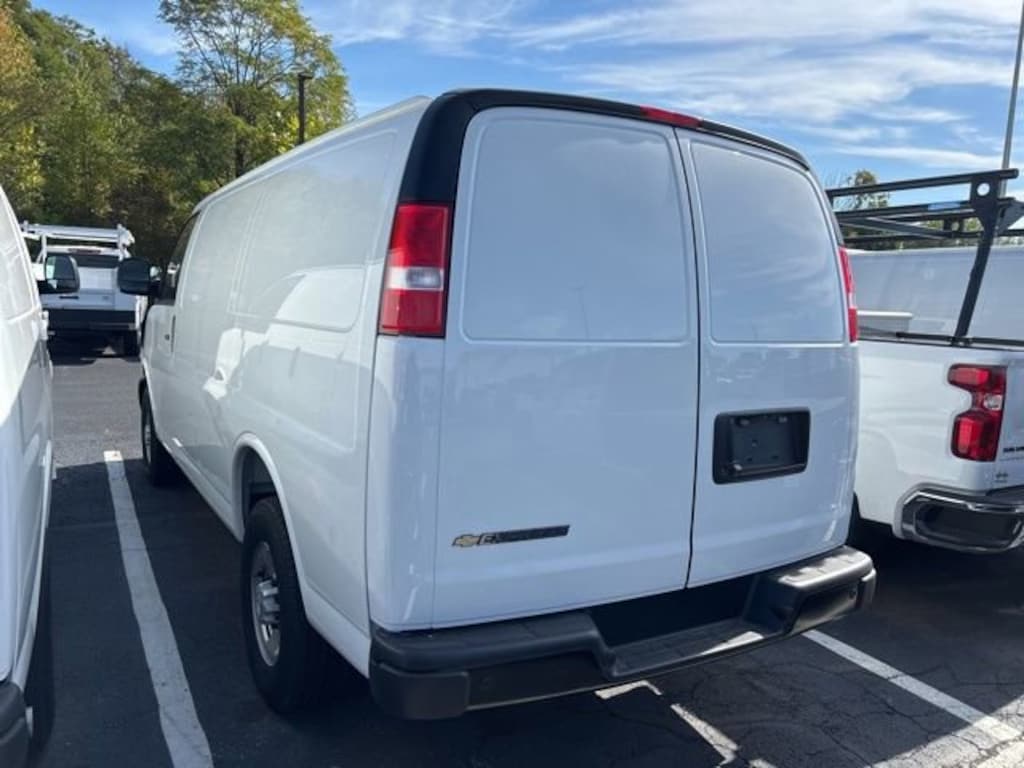 New 2025 Chevrolet Express Cargo 2500 WT Van