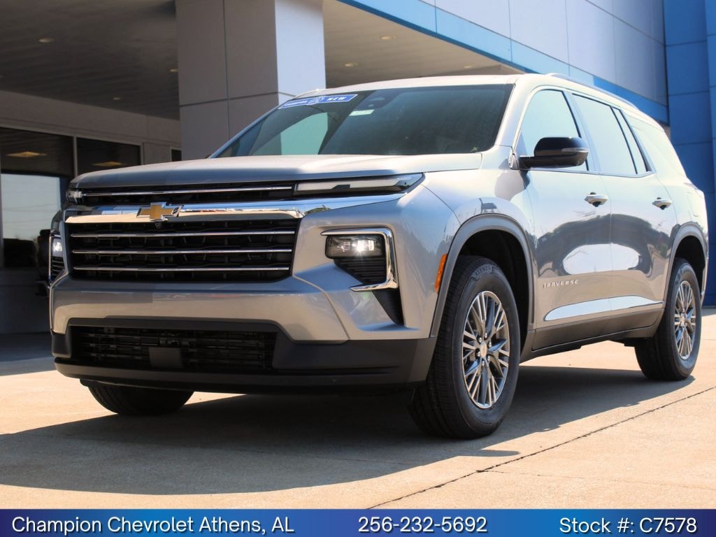 New 2026 Chevrolet Traverse LT SUV