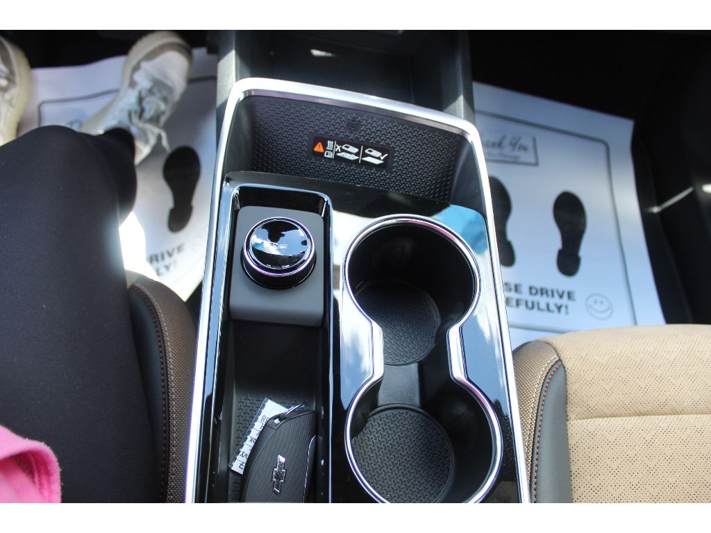 2027 Chevrolet Equinox ACTIV - Photo 14