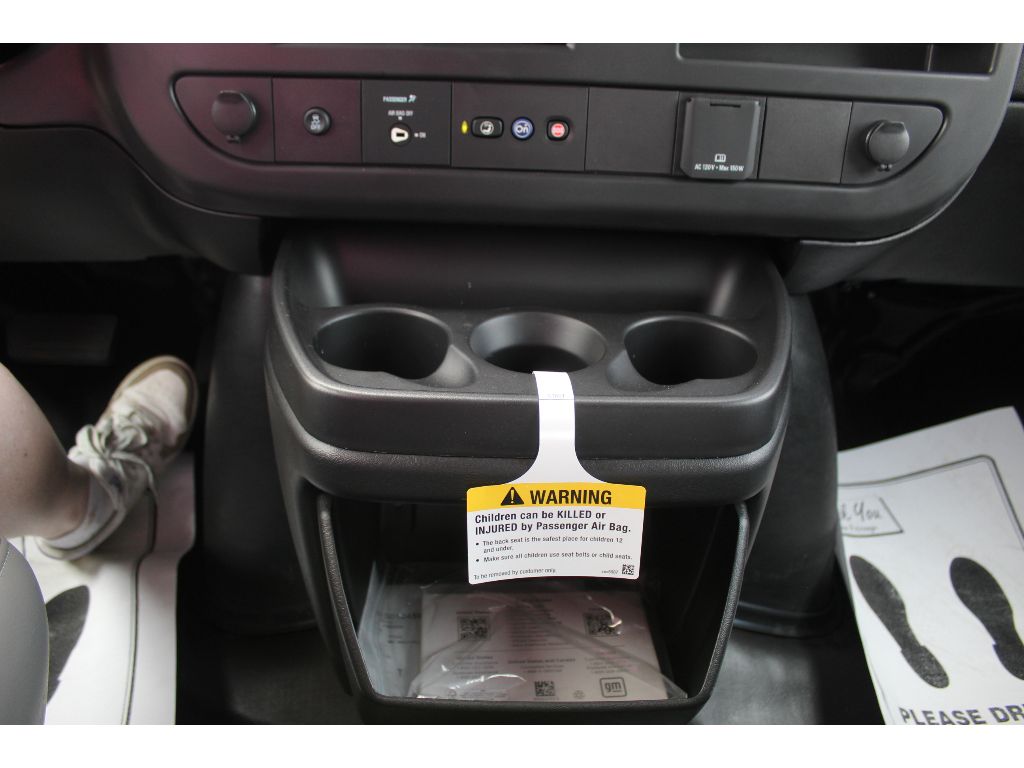 2025 Chevrolet Express Cargo Work Van - Photo 12