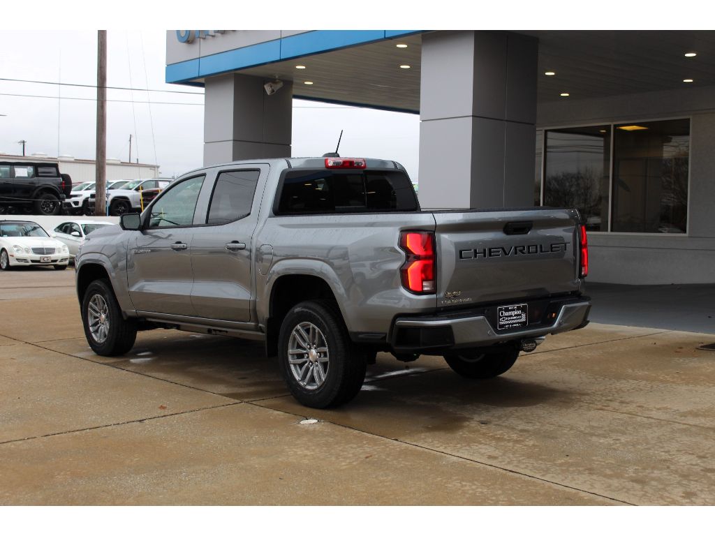 2026 Chevrolet Colorado LT - Photo 7