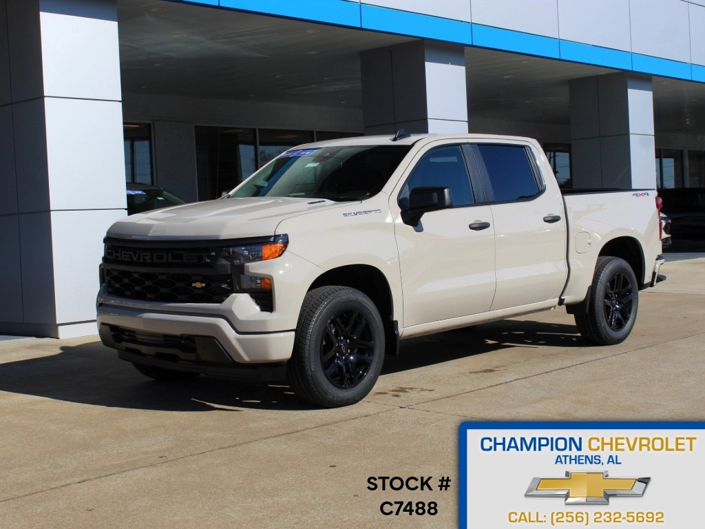 2026 Chevrolet Silverado Base's photo