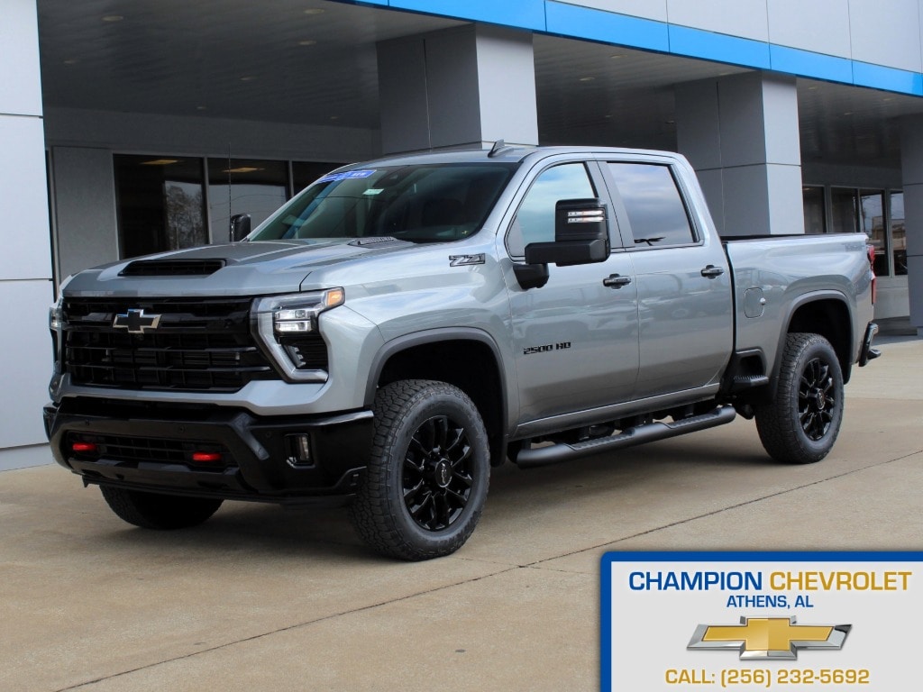 2026 Chevrolet Silverado HD LT's photo