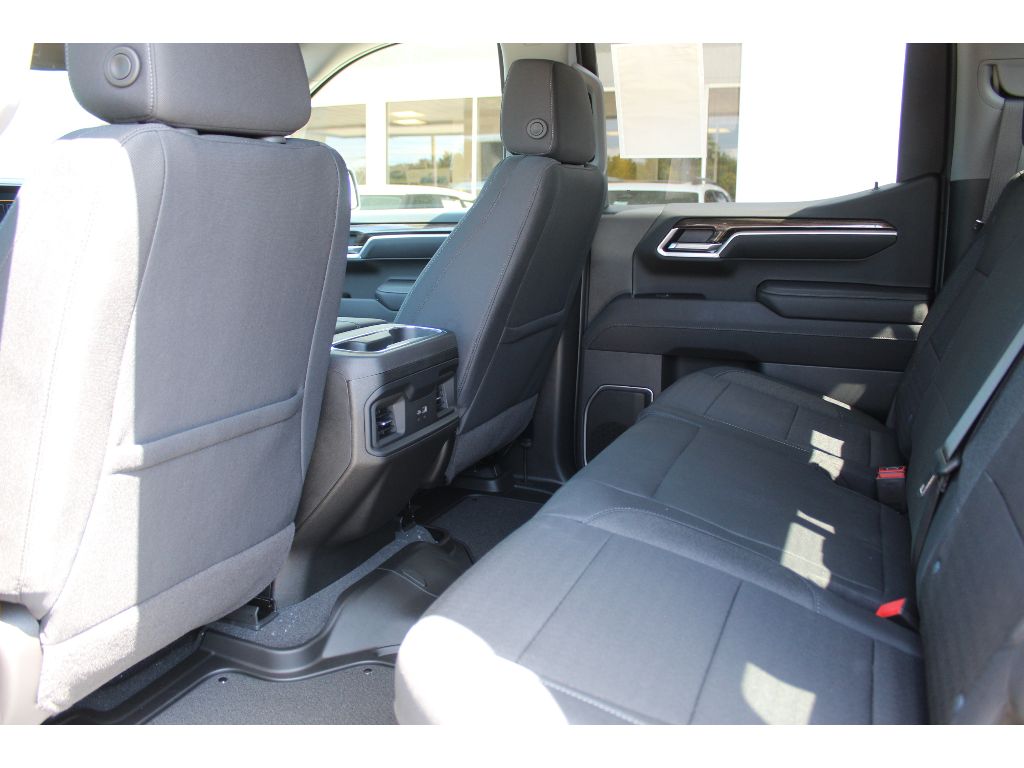 2025 Chevrolet Silverado 1500 RST - Photo 14