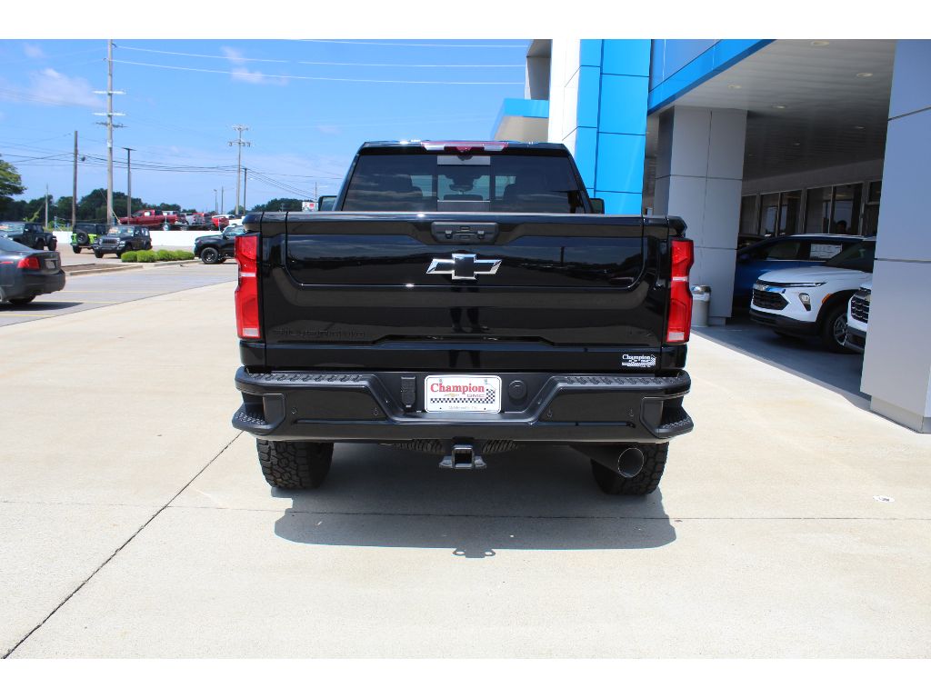 2025 Chevrolet Silverado 2500 HD LTZ - Photo 6