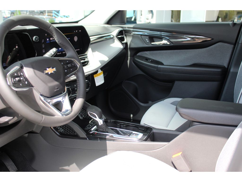 2026 Chevrolet Trailblazer LT - Photo 11