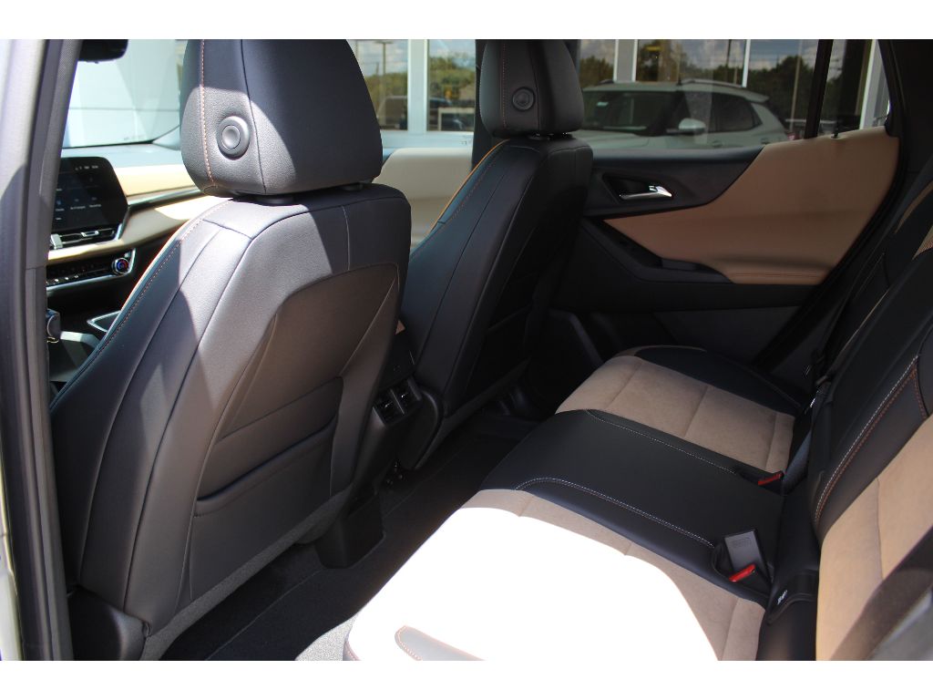 2027 Chevrolet Equinox ACTIV - Photo 15