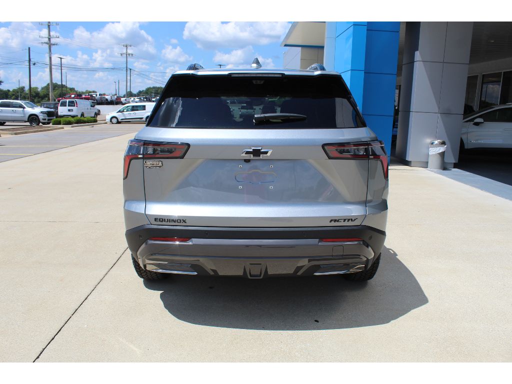 2027 Chevrolet Equinox ACTIV - Photo 6