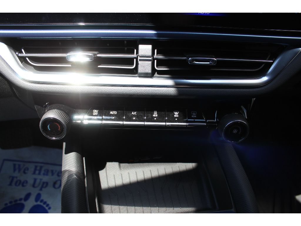 2026 Chevrolet Equinox EV 2LT - Photo 13