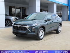 2026 Chevrolet Trax LS SUV