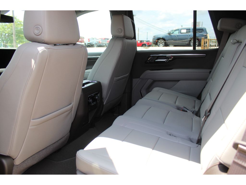 2026 Chevrolet Tahoe LT - Photo 14