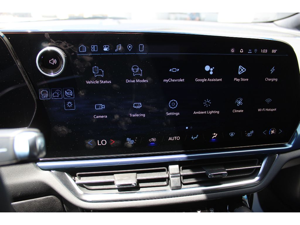 2026 Chevrolet Equinox EV 2LT - Photo 11
