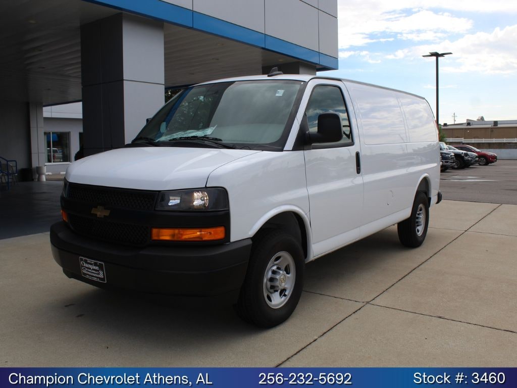 2025 Chevrolet Express Cargo