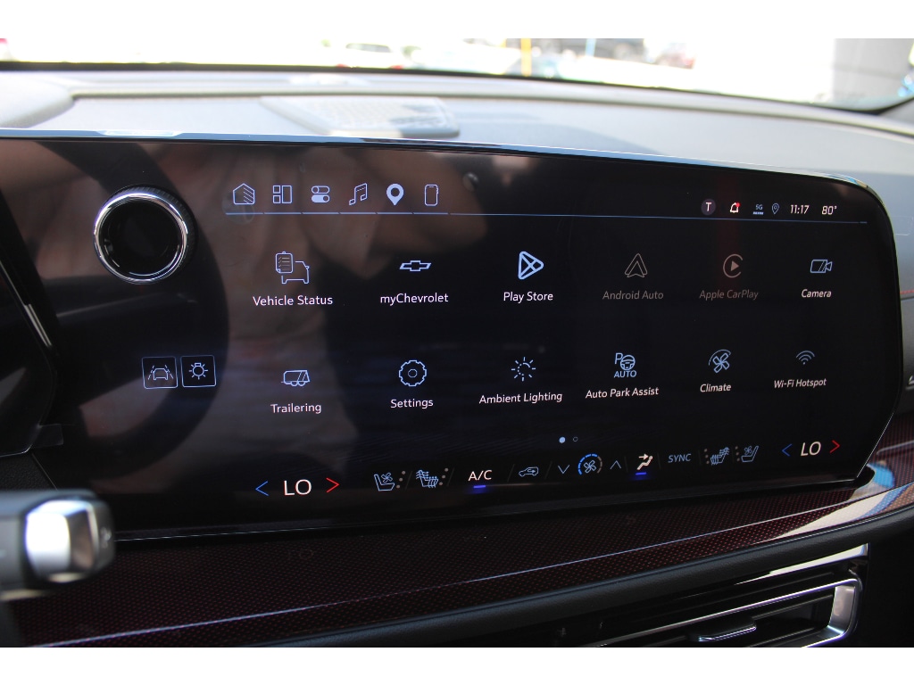 2027 Chevrolet Traverse RS - Photo 12