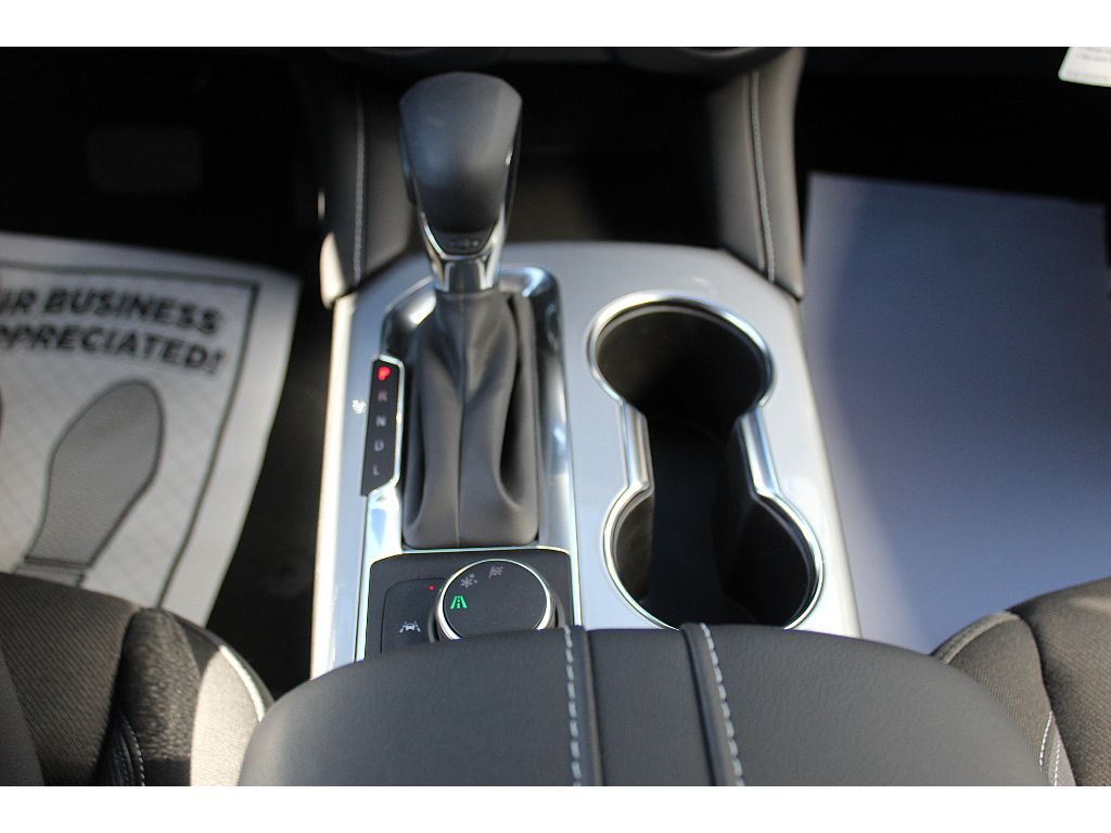 2025 Chevrolet Blazer 2LT - Photo 16