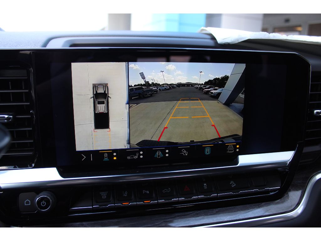 2025 Chevrolet Silverado 2500 HD LTZ - Photo 11