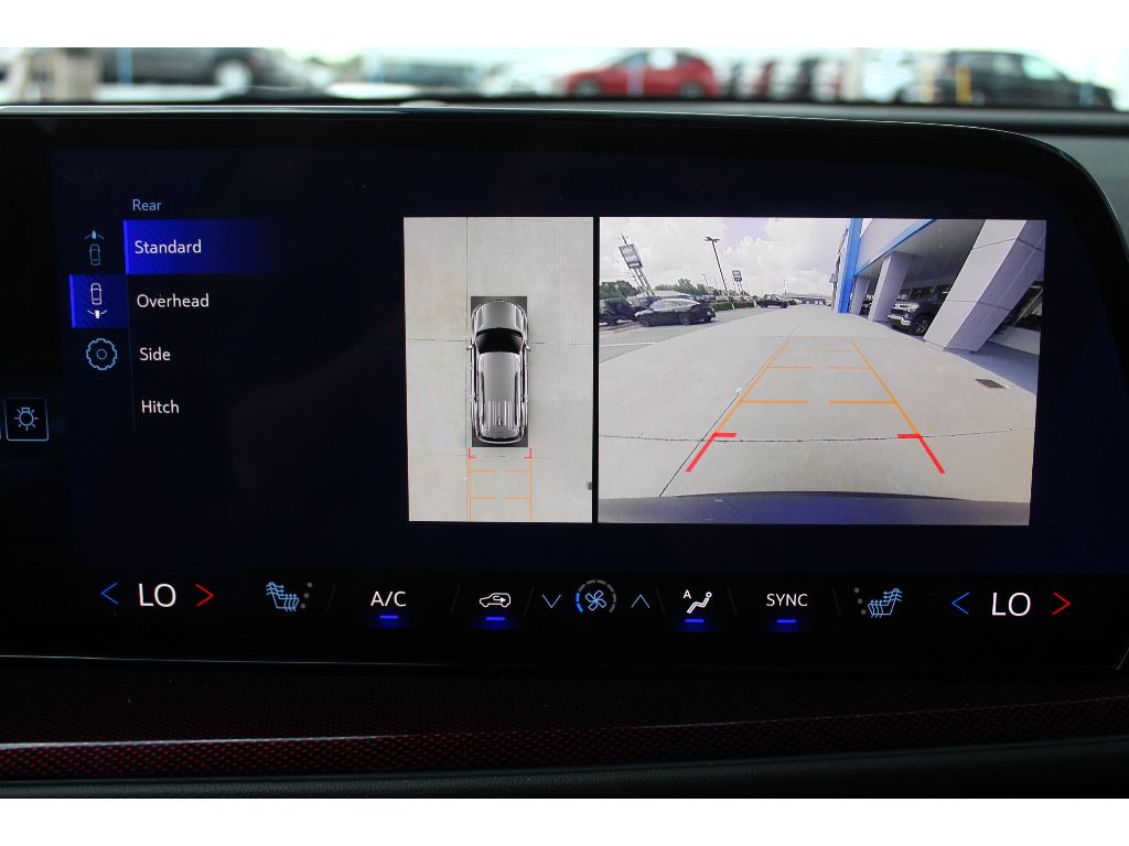 2026 Chevrolet Traverse Z71 - Photo 14