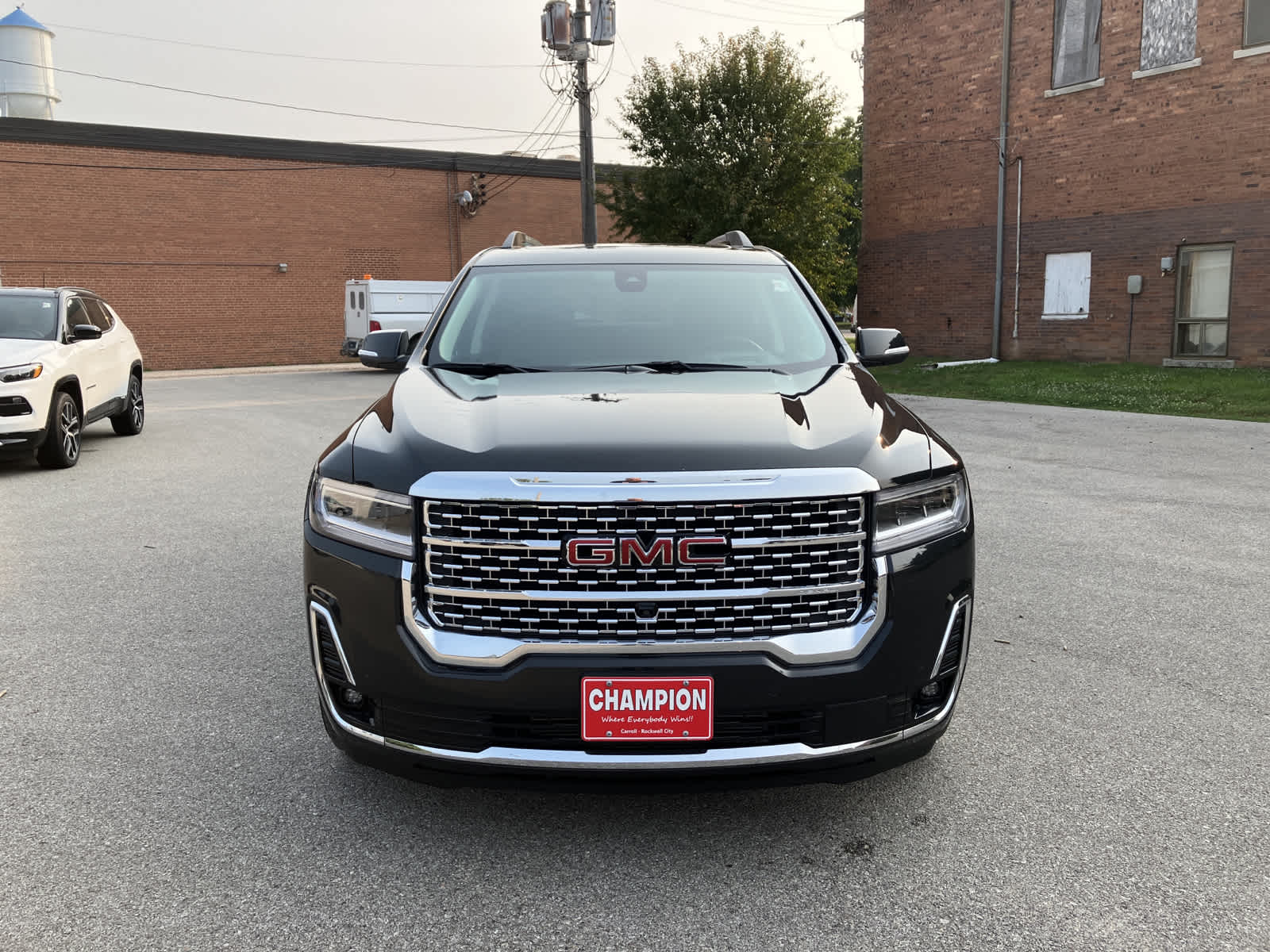 Used 2020 GMC Acadia Denali with VIN 1GKKNXLS3LZ208233 for sale in Rockwell City, IA