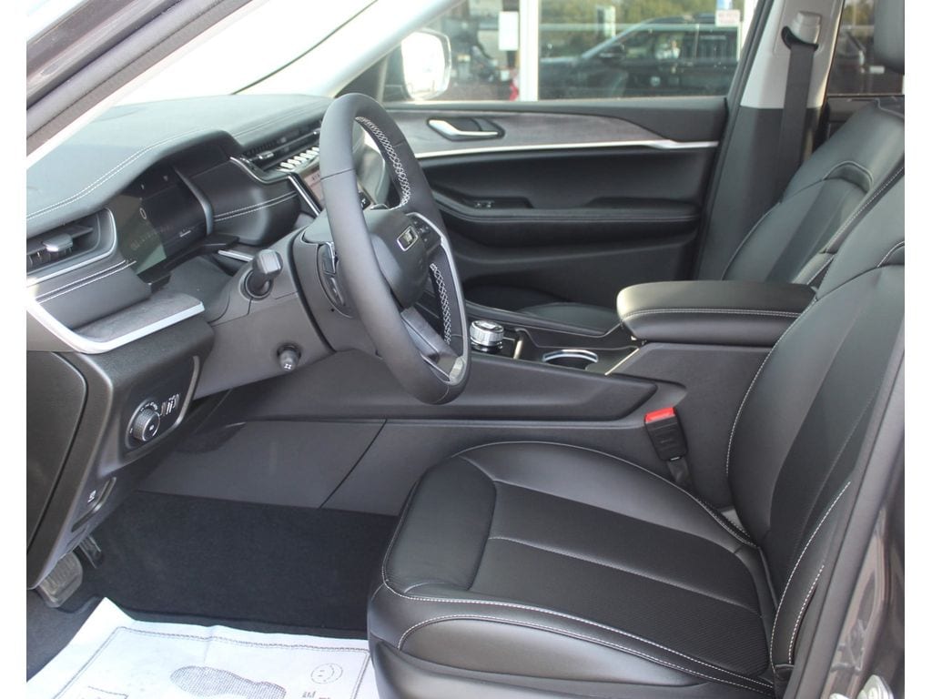 2023 Jeep Grand Cherokee Limited - Photo 25