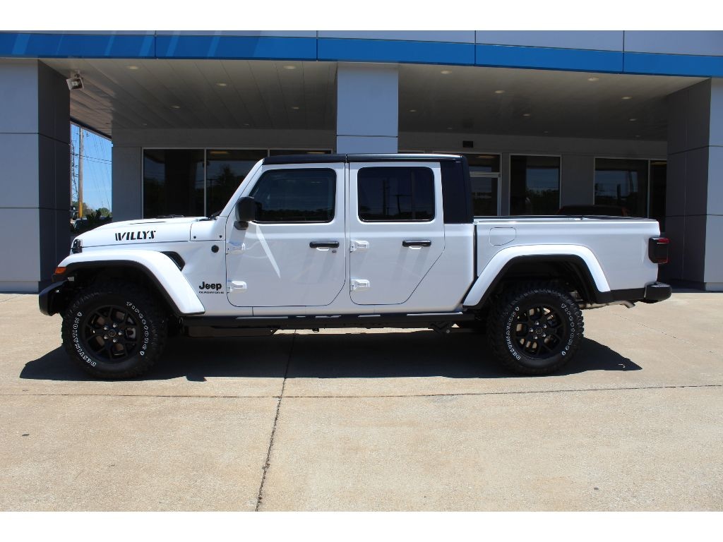 New 2026 Jeep Gladiator Willys Pickup