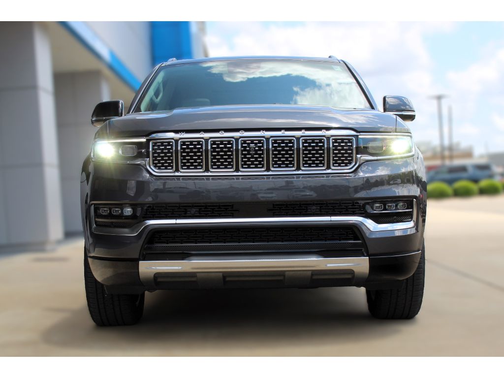 2024 Jeep Grand Wagoneer L Base photo 2