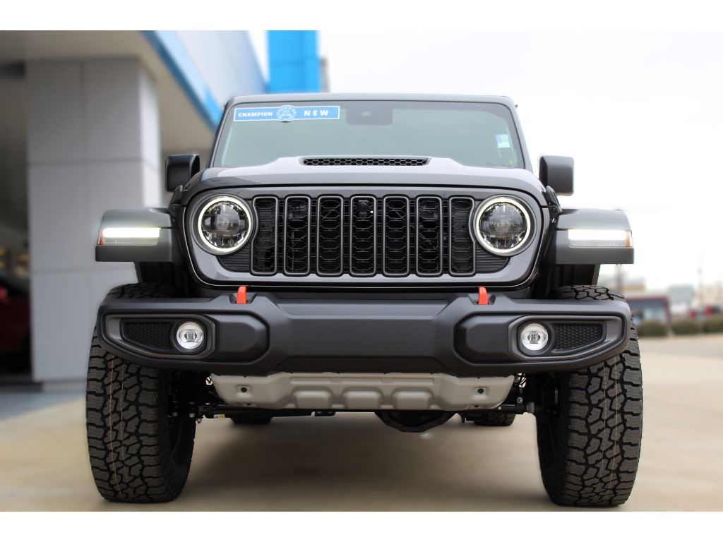 2025 Jeep Gladiator Mojave photo 2