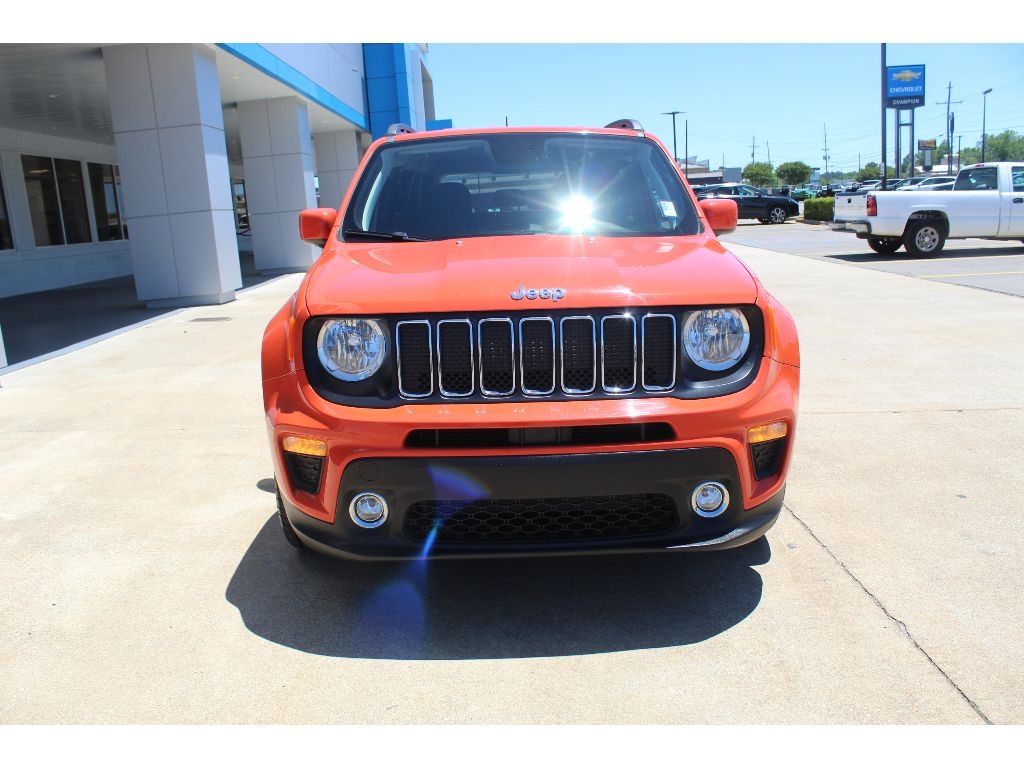 Used 2019 Jeep Renegade Latitude Sport Utility